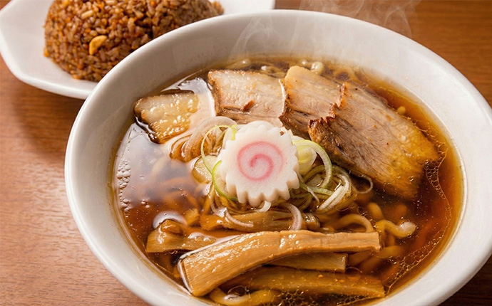 らーめん七彩飯店 店舗画像2