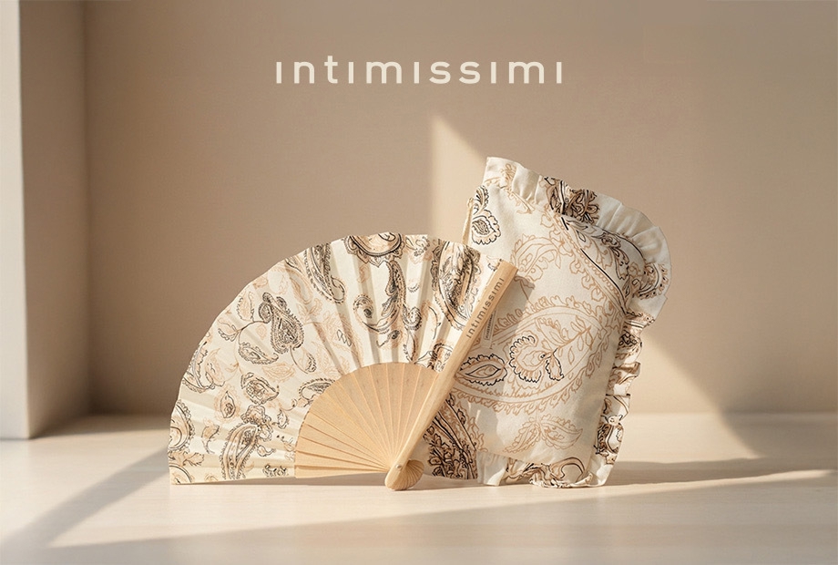 【Intimissimi】母の日におすすめのノベルティプレゼント